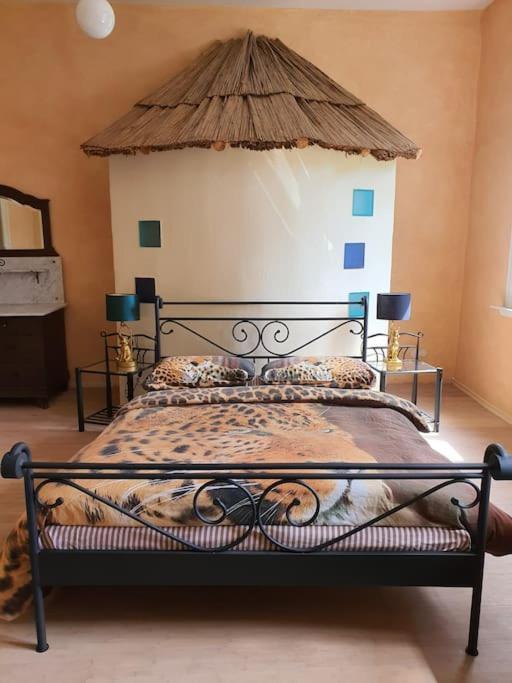 Ferienhaus Dreamholiday - Stilvolles Grosses Ferienhaus Mit Garten Mittelhof Buitenkant foto